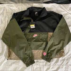 Nike Windbreaker 🔈SOLD🔈